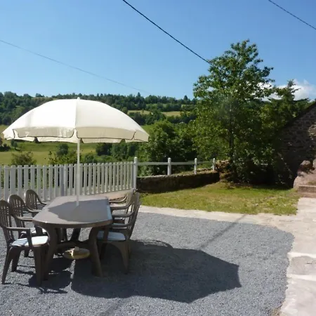Ferienhaus Maison De Caractere Renovee, Proche Super Lioran Avec Cheminee, Jardin Ferme Et Salle De Jeux - Fr-1-742-512 Albepierre-Bredons